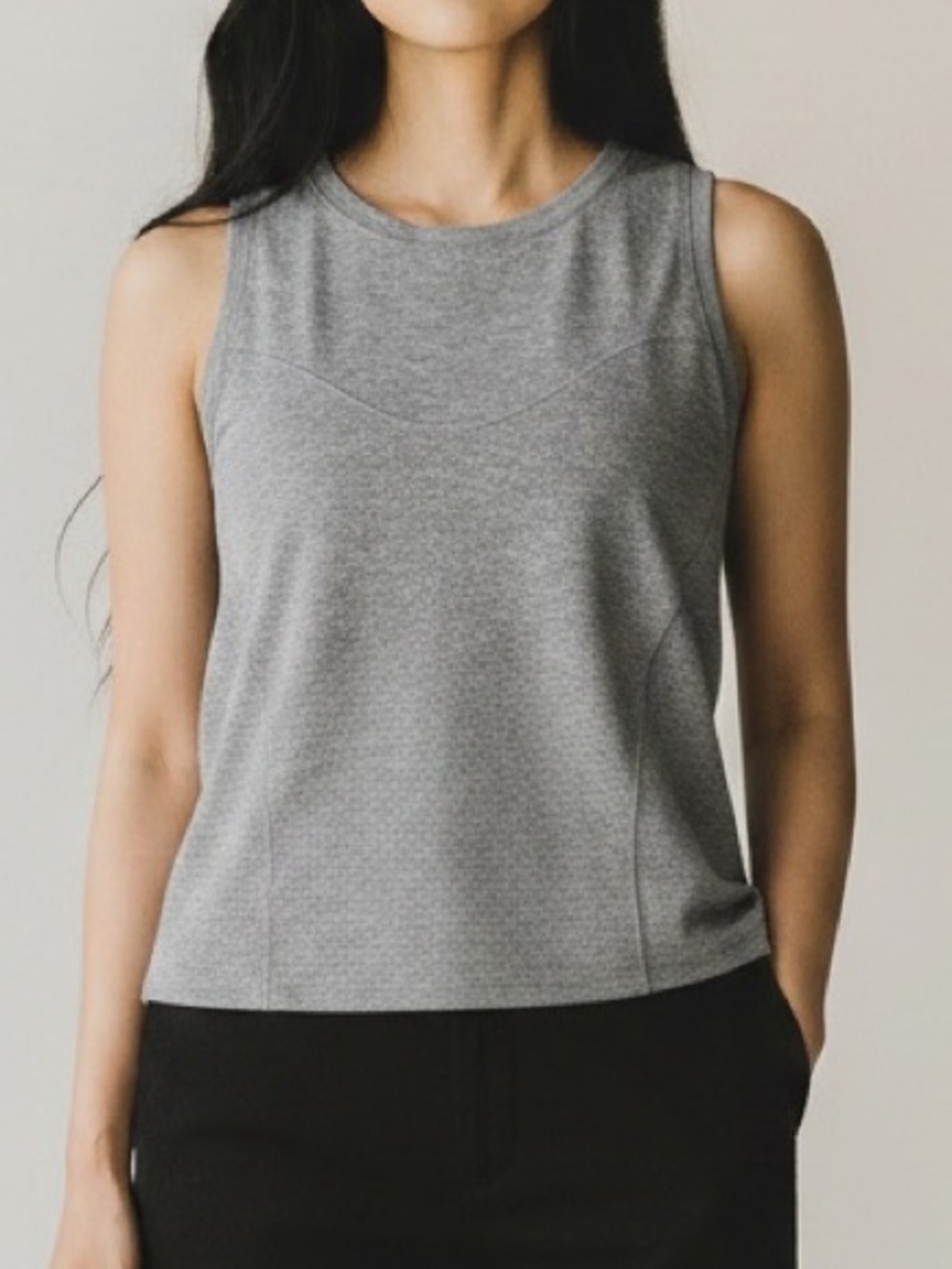 Lululemon Sleeveless Cropped Tank Top Grey